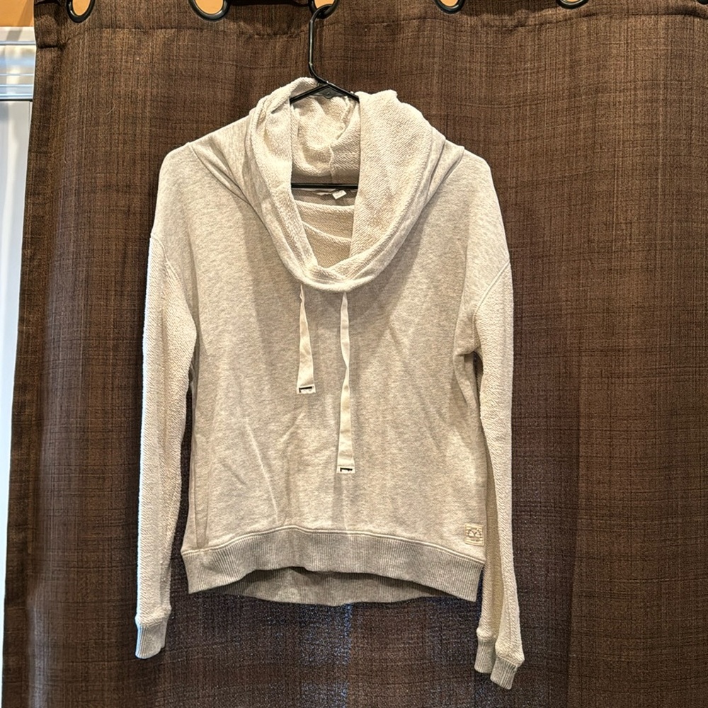 American Eagle sweatshirt